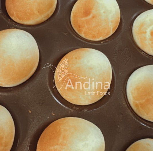 Guava filled Pandebonos (350g)